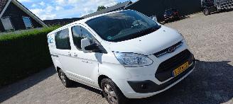 dommages motocyclettes  Ford Transit Custom 2.0tdci  131pk automaat 2017/11