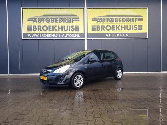 dommages motocyclettes  Opel Corsa 1.3 CDTi EcoFlex S/S Cosmo 2012/4