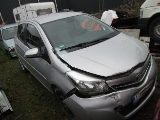 Unfall Kfz Van Toyota Yaris  2014/1