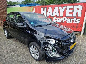 dañado coche sin carnet Hyundai I-20 1.2 i deal 2014/1