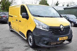 disassembly scooters Renault Trafic 1.6 dCi T29L2H1ComEn 2018/8