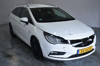 Tweedehands auto Opel Astra SPORTS TOURER+ 2018/6