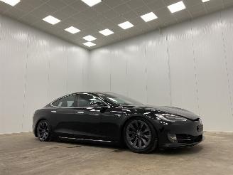 Vaurioauto  microcars Tesla Model S Long Range All-Wheel drive 2020/9