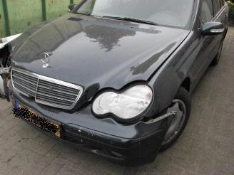 ojeté vozy osobní automobily Mercedes C-klasse c 200 cdi station 2003/7