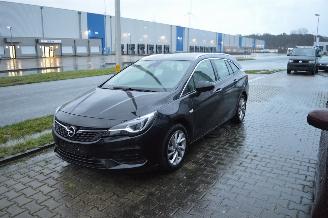 Käytettyjen passenger cars Opel Astra 1.2 96 KW ELEGANCE SPORTS TOURER EDITION FACELIFT 2020/10