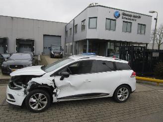 uszkodzony microcars Renault Clio 1.5dci Estate AIRCO NAVI E6 2017/7