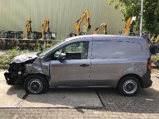 disassembly passenger cars Renault Kangoo 15dci 2022/6