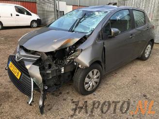 škoda přívěsy Toyota Yaris Yaris III (P13), Hatchback, 2010 / 2020 1.0 12V VVT-i 2016/5
