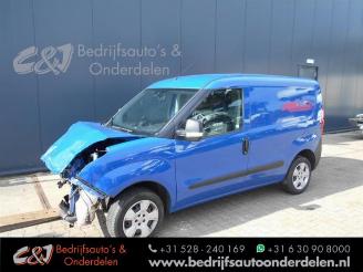 krockskadad bil motor Opel Combo Combo, Van, 2012 / 2018 1.3 CDTI 16V ecoFlex 2013/4