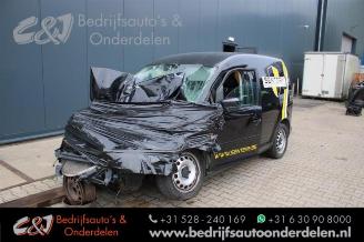 damaged passenger cars Volkswagen Caddy Caddy IV, Van, 2015 1.4 TSI 16V 2020/8