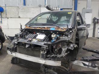 skadebil bromfiets Mercedes A-klasse A (W169) Hatchback 1.5 A-150 (M266.920) [70kW]  (09-2004/06-2012) 2005/3
