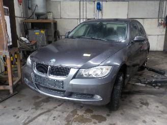 škoda osobní automobily BMW 3-serie 3 serie (E90) Sedan 318i 16V (N46-B20B) [95kW]  (09-2005/03-2007) 2007