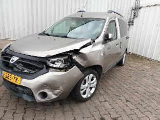 uszkodzony samochody ciężarowe Dacia Dokker Dokker (0S) MPV 1.2 TCE 16V (H5F-408) [85kW]  (11-2012/...) 2014/2