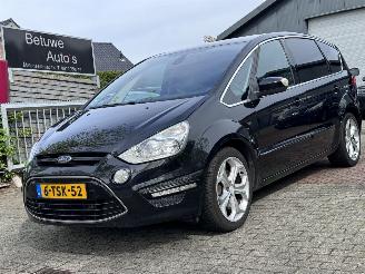 Damaged car Ford S-Max 2.0 EcoBoost 7-PERS Pano 2010/4