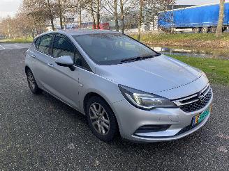 Voiture accidenté Opel Astra 1.0 Online Edition 2018 NAVI! 88.000 KM NAP! 2018/5