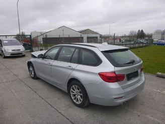 škoda strojů BMW 3-serie BUSINESS PACK 2019/1