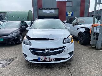 damaged machines Opel Corsa 1.2 ESSENTIA 2016/5